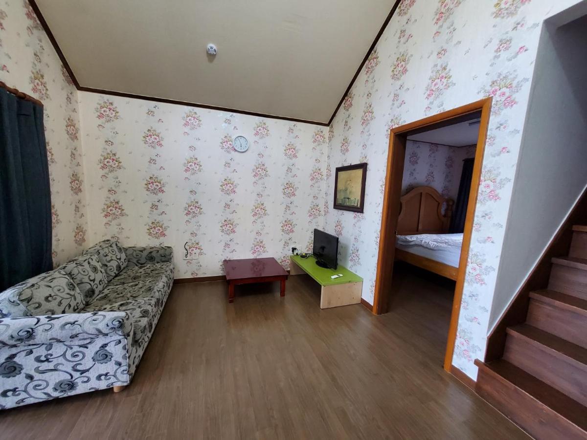 Mayfare Narsha Pyeongchang Villa Екстериор снимка