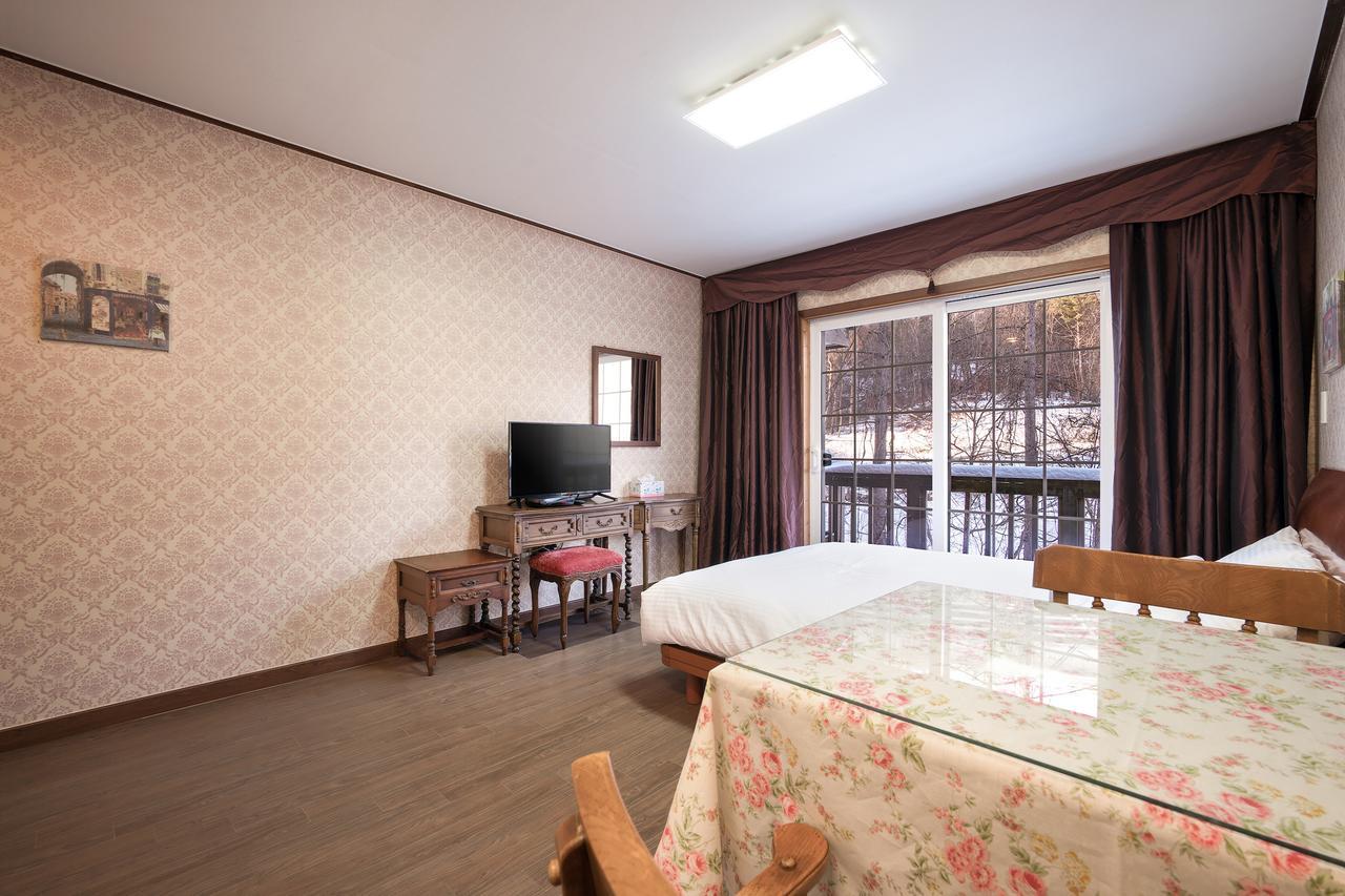Mayfare Narsha Pyeongchang Villa Екстериор снимка